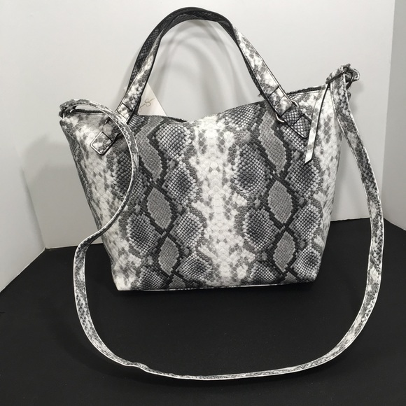 JESSICA SIMPSON PYTHON BLACK WHITE ZOEY SATCHEL NWT - Picture 7 of 9